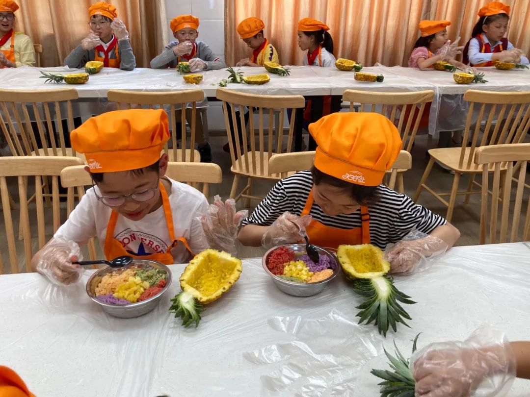 【膳学堂】邂逅傣族风味——从学做菠萝饭开始 膳学堂走进棕树营小学(图18)